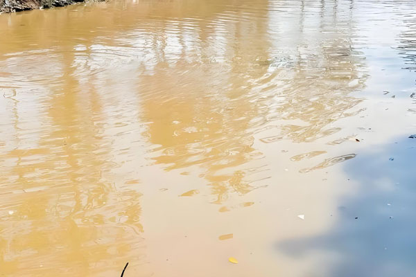 甘肅片區(qū)安全飲水改造提升工程一體化凈水設(shè)備廠家直銷(xiāo)
